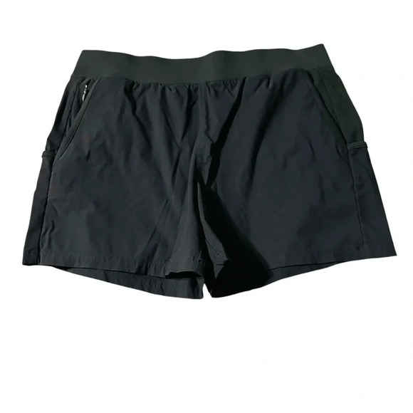 Columbia women's size XL black active shorts with pockets - Picture 1 of 4